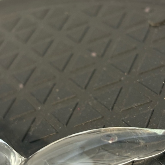 Beautiful Blown Glass Whale - Picture 6 of 8